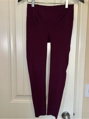 Athleta Velocity Stash Pocket 7/8 Leggings XXS